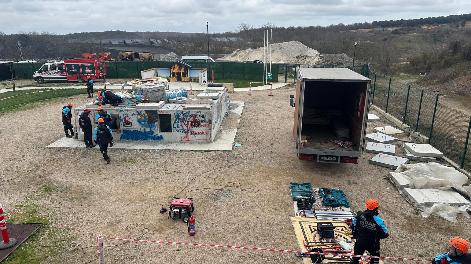 MDAK Hafif Seviye Akreditasyon Kentsel Arama Kurtarma Galerisi